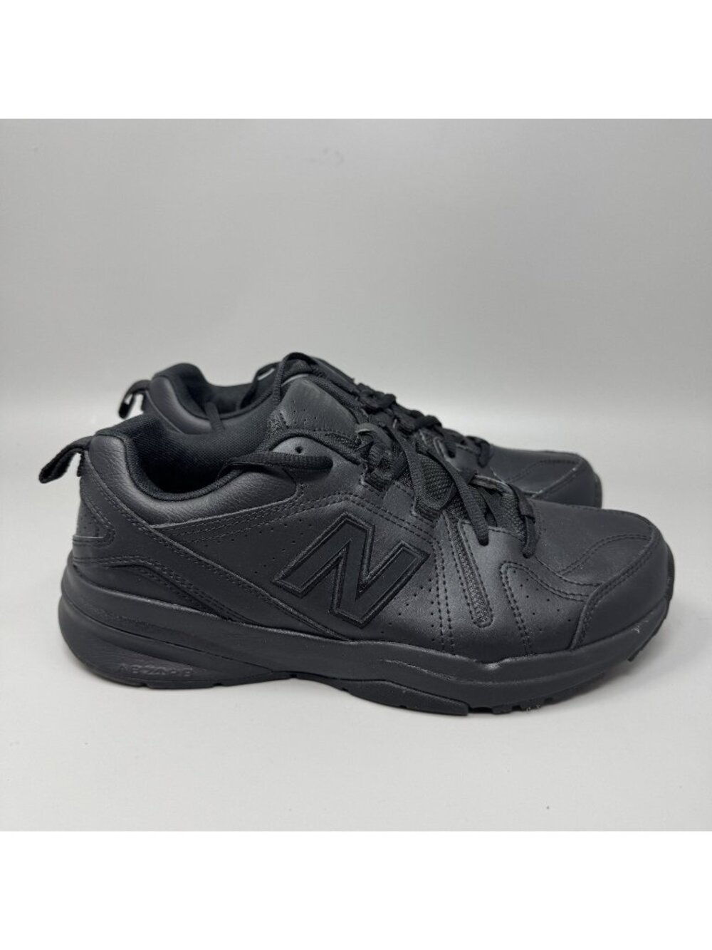 New Balance 608 Black Slip Resistant Comfort Work Shoes Men's Size 9